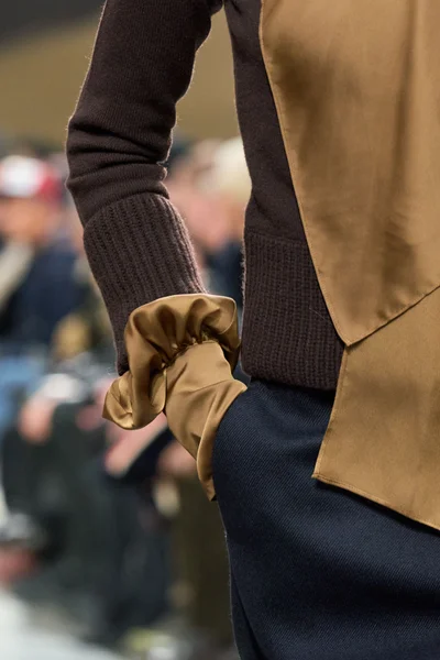 Look 104